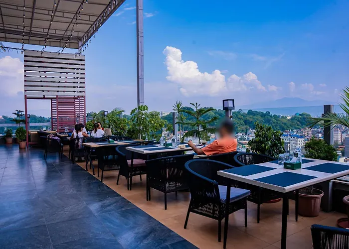 Hotel Grand Ambassador Business 3*